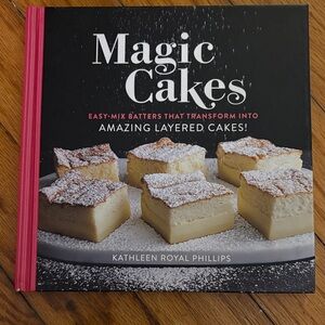 Magic Cakes Cookbook by Kathleen Royal Phillips - Black & Pink Cover